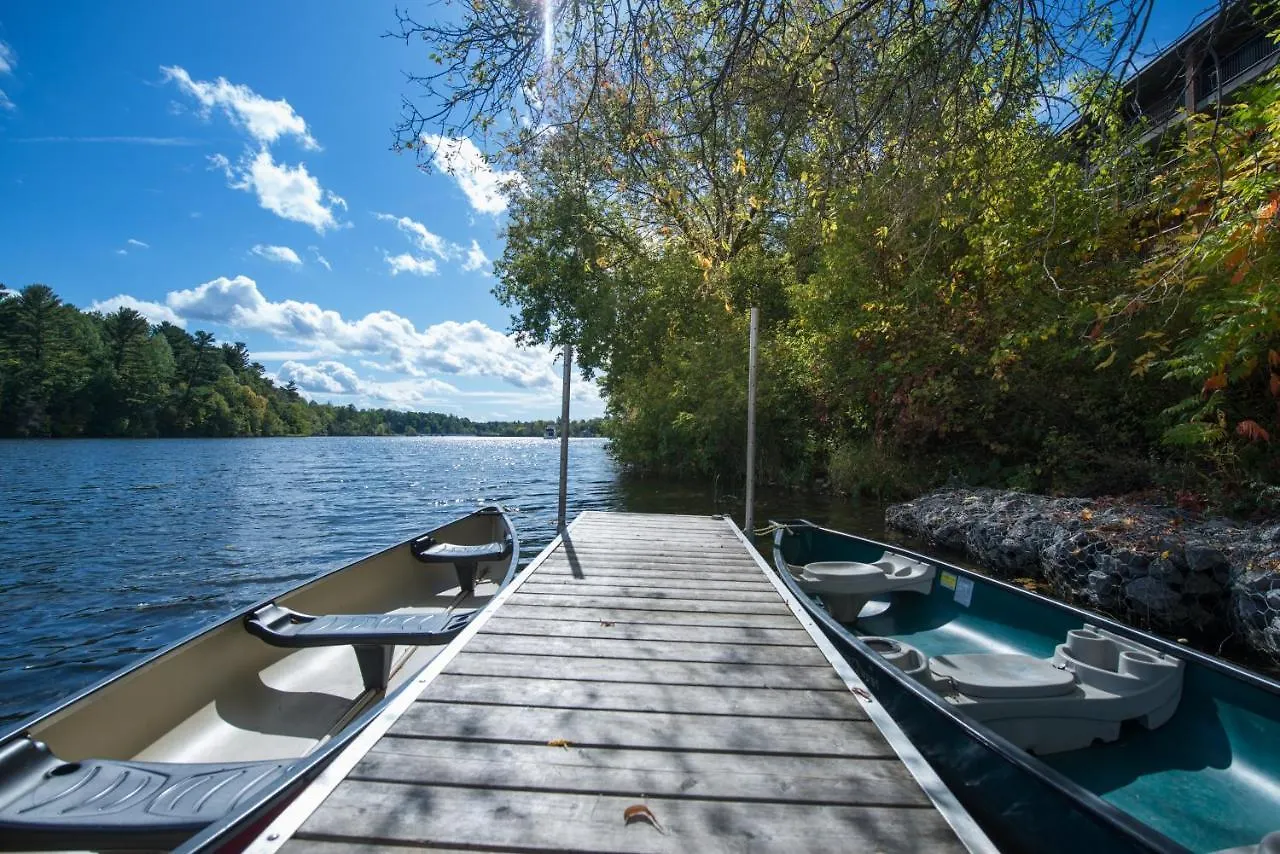 Hotel Ramada By Wyndham Ottawa On The Rideau